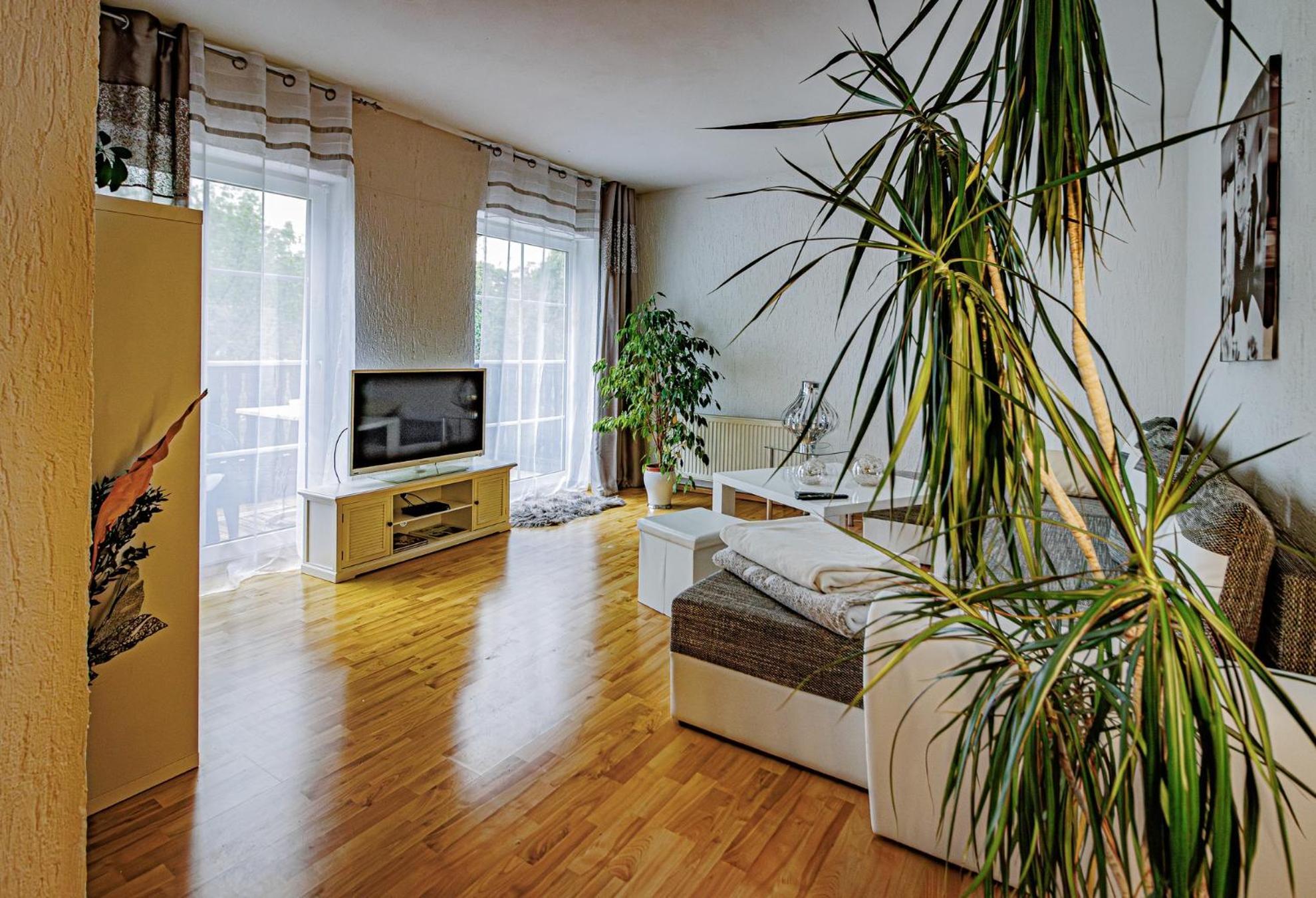 Wohnen Ueber Einem Mediterranen Restaurant,Apartment 2 Oder 3 莱比锡 外观 照片