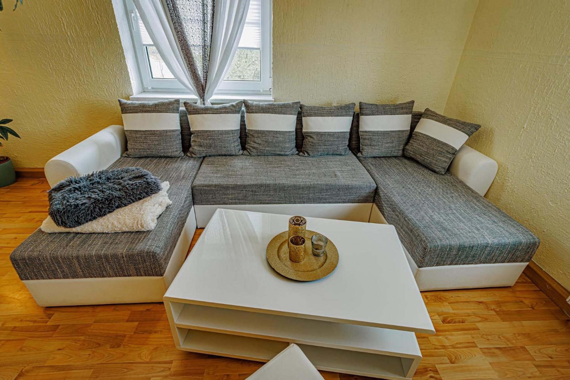 Wohnen Ueber Einem Mediterranen Restaurant,Apartment 2 Oder 3 莱比锡 外观 照片